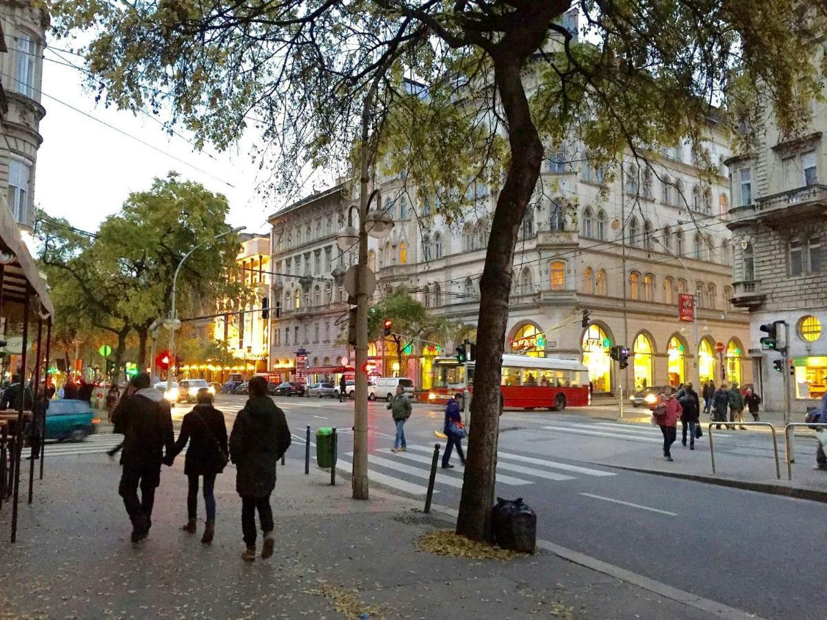 Lillybeth City Center Apartments Budapest Exterior foto